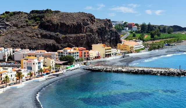 Playa de Santiago — La Gomera
