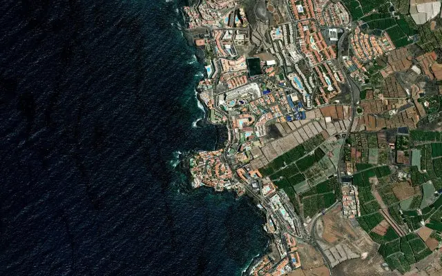 Vista satellitare della costa intorno alla spiaggia